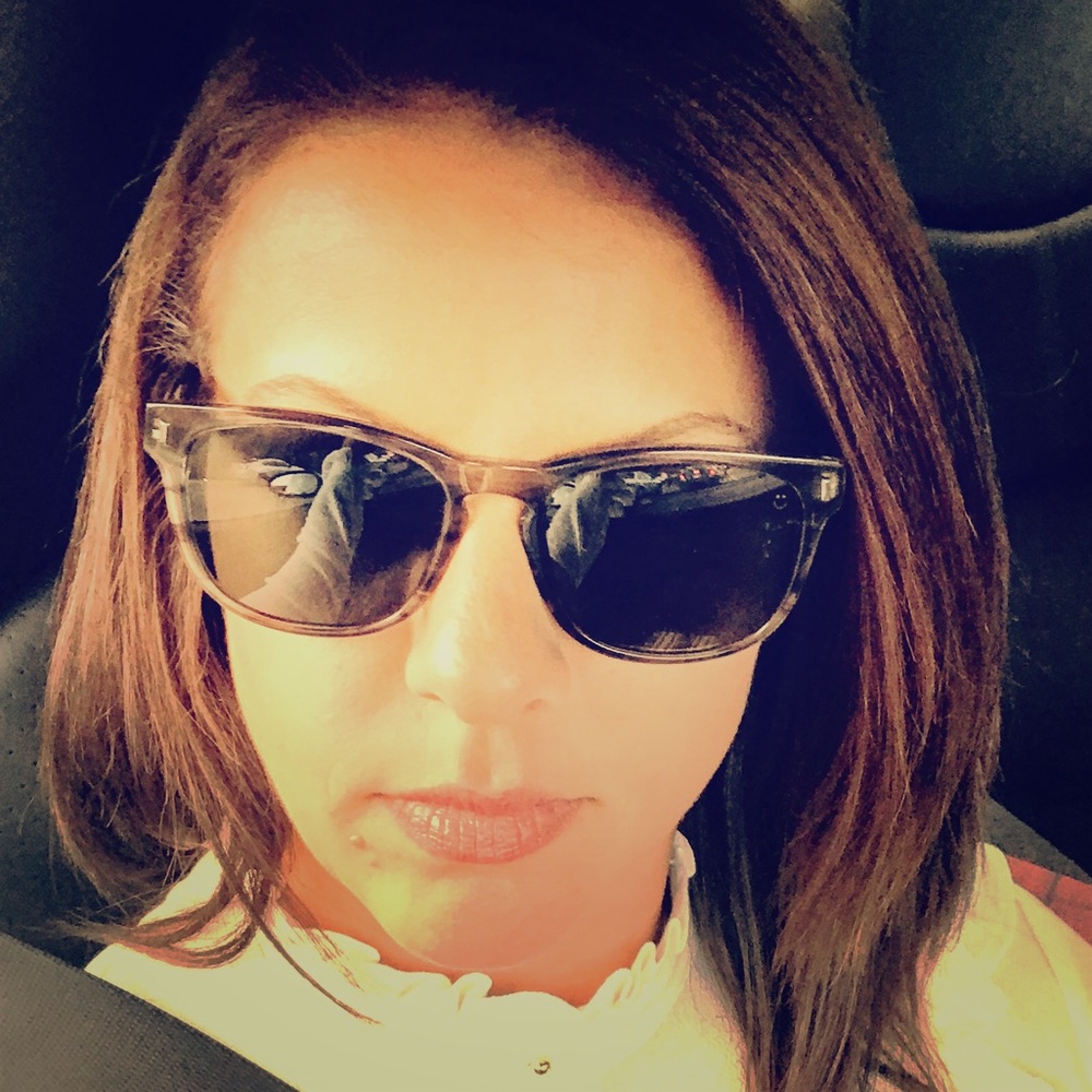 Meet your Posher, Emily